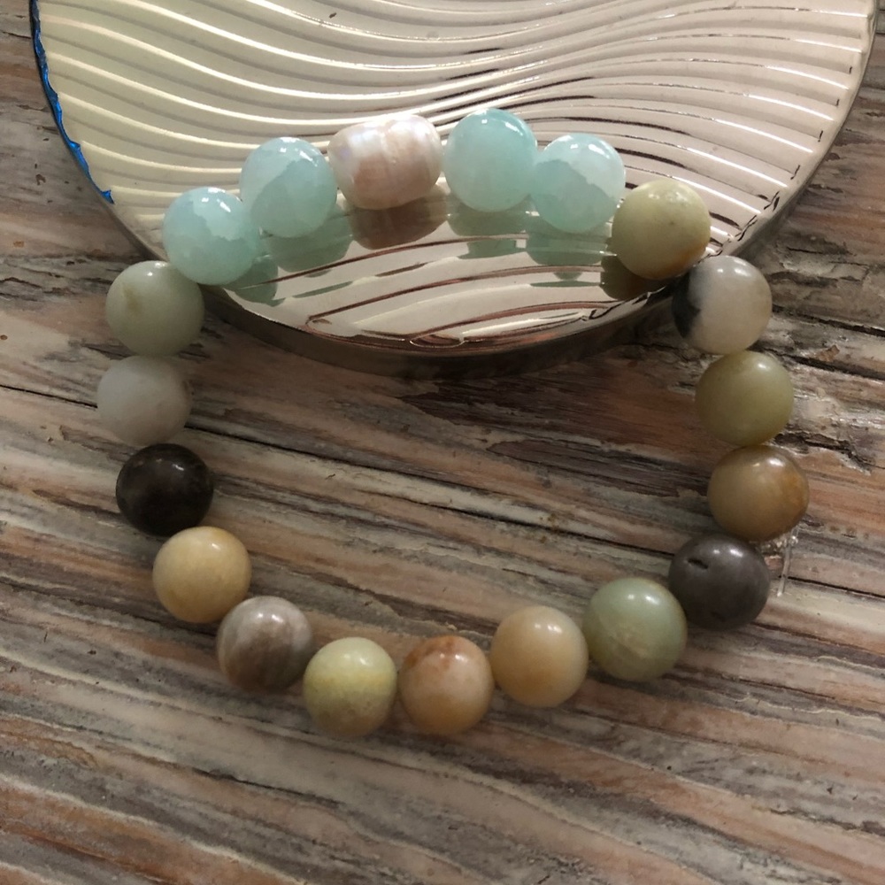 Coastal pearl bracelet